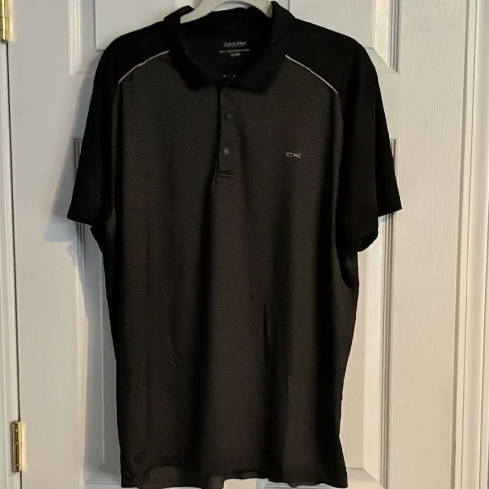 Calvin Klein performance black shirt Sz XL